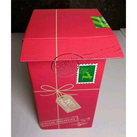 Bath & Body Works EMPTY Gift Box Christmas Red Magnetic Lid 9"H x 4.5" x 4.5" - Picture 2 of 15